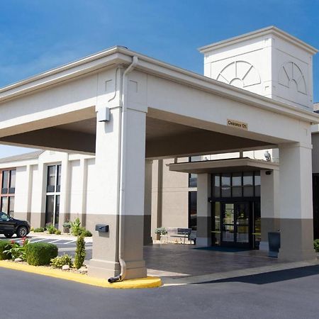 Holiday Inn Express Marshfield - Springfield Area By Ihg Екстериор снимка